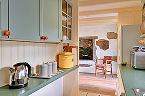 Farm Cottage - kitchen leading into the hall